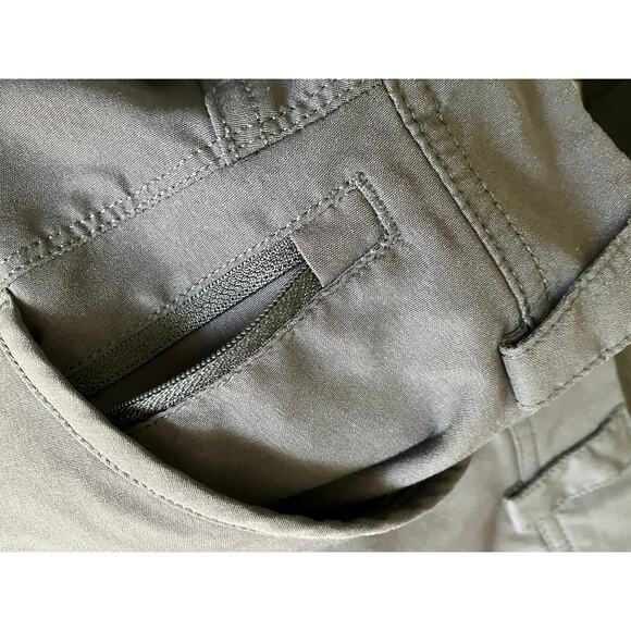 Duluth Trading Company Pants Womens Cargo Work Hiking Work Utility Dark Gray 16 - Picture 6 of 12